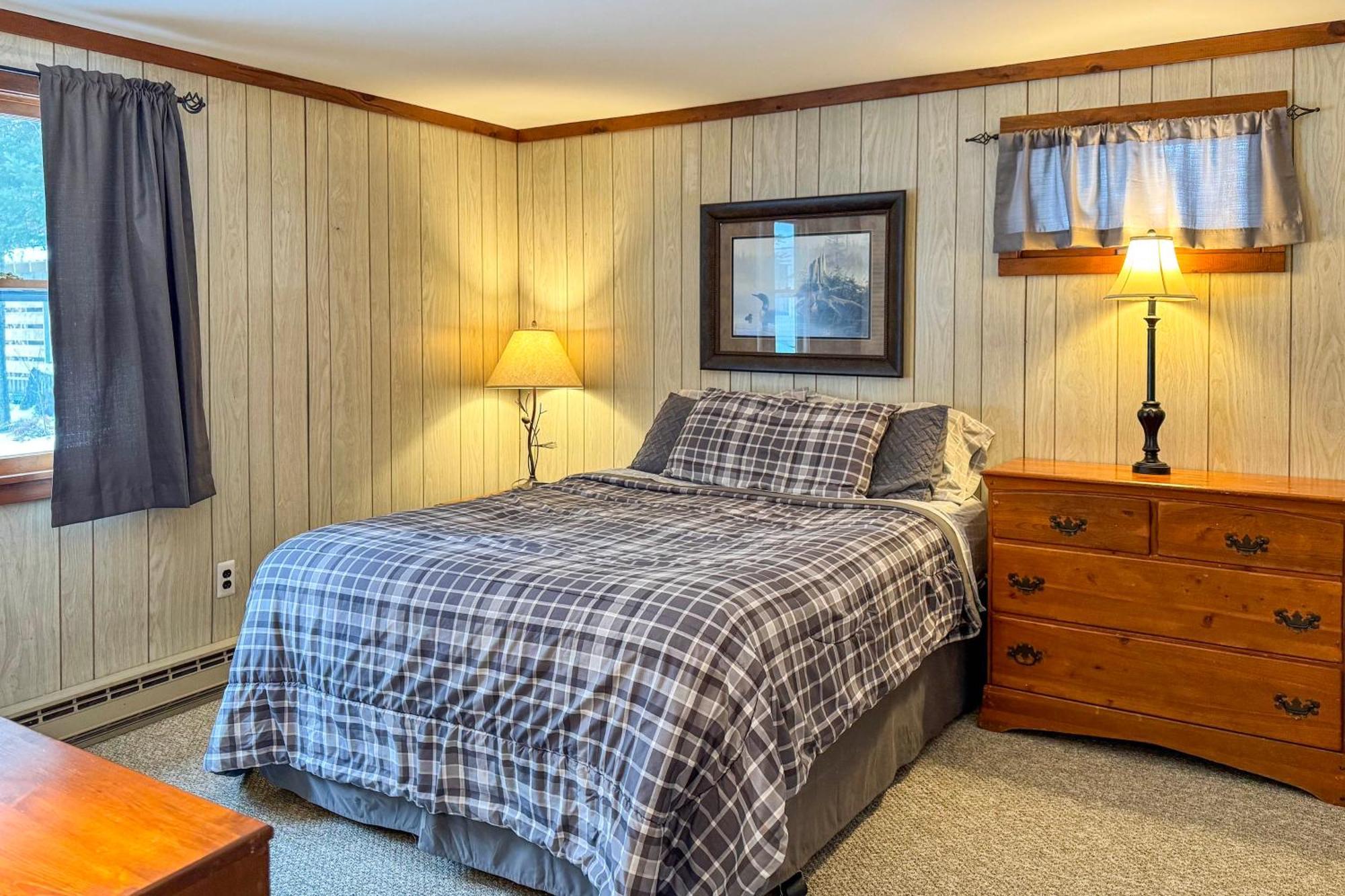 Lake Pleasant Cabin On 3 Acres With Kayaks And Beach! Eksteriør billede